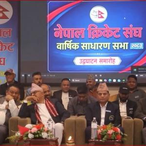 विराटनगरमा निर्माणाधीन बैजनाथपुर रंगशाला दुइ वर्षभित्रै निर्माण सम्पन्न गर्न प्रदेश सरकार तयार रहेको मुख्यमन्त्री हिक्मतकुमार कार्कीको भनाइ 