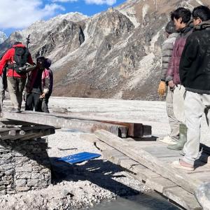 काठेपुल निर्माण गरेपछि पर्यटकलाई आउजाउ गर्न सहज